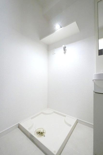 ロメック山手日暮里 室内