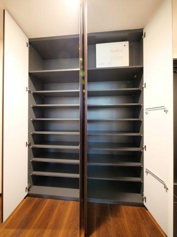 オーパスレジデンス日本橋イースト 室内