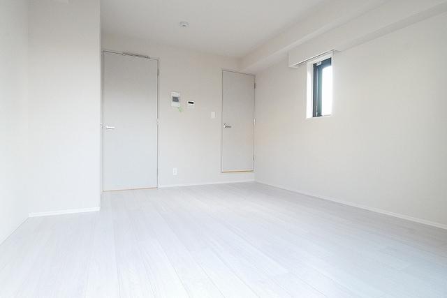 COURTYARD洗足 室内