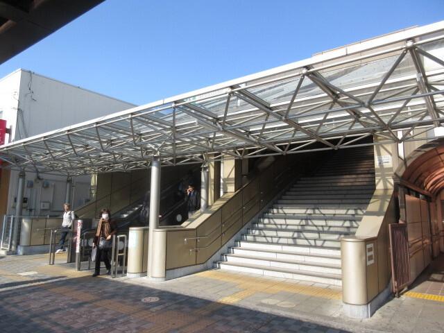 淵野辺駅：900m