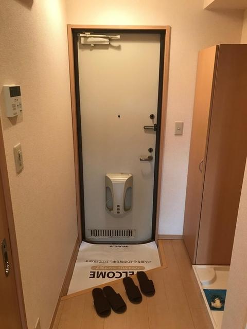 シャンテ久我山（103） 玄関