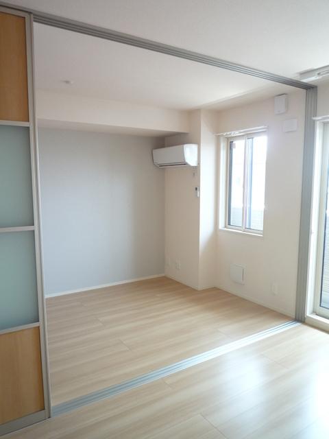 グランドゥール（302） 部屋画像