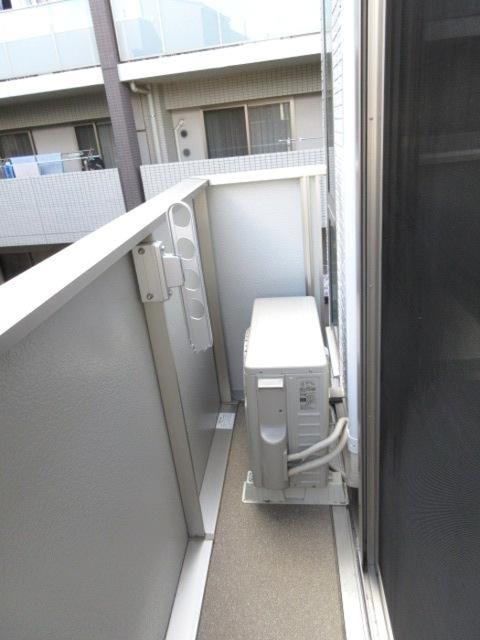 アンジュール氷川台（205） バルコニー