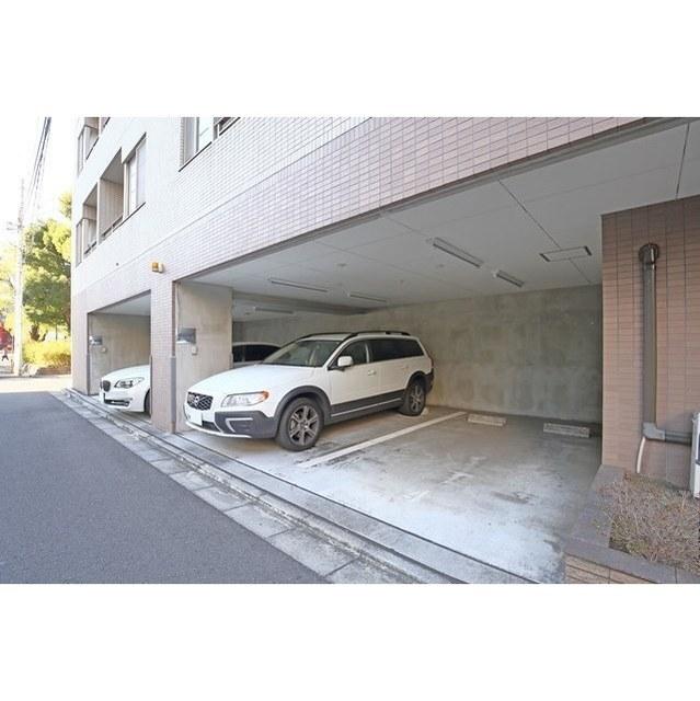 コンフォリア芝公園（0602） 駐車場