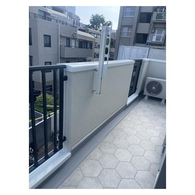 Ｐｅａｂｏｄｙ　Ｈｏｍｅｓ　Ｎａｋａｎｏｓａｋａｕｅ（302） バルコニー