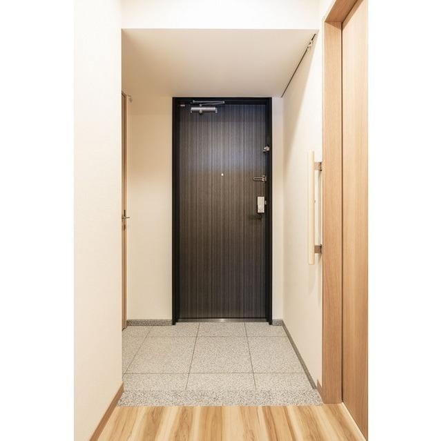 メトロステージＰＬＵＳ中野弥生町（414） 玄関