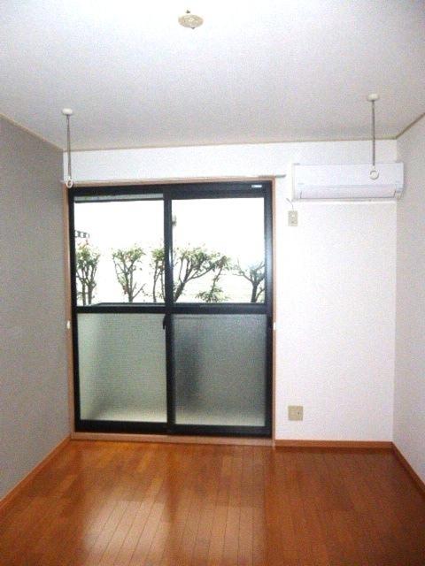タントハウス（102） 部屋画像