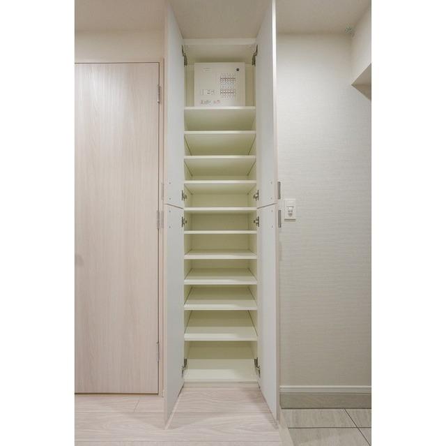 コンフォリア・リヴ西蒲田（1302） 部屋画像