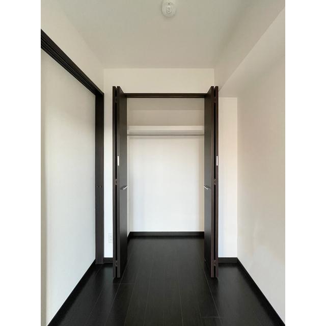 ドゥーエ大鳥居ＷＥＳＴ（104） 収納
