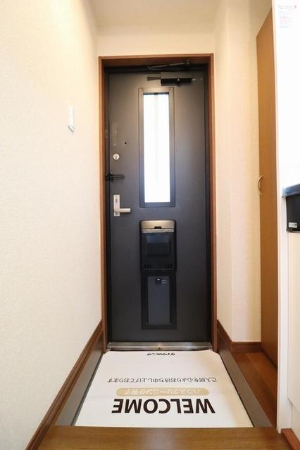 ベガ武蔵野（101） 玄関