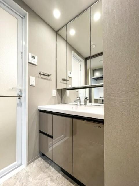 ロイヤルパークス有明（640） 部屋画像