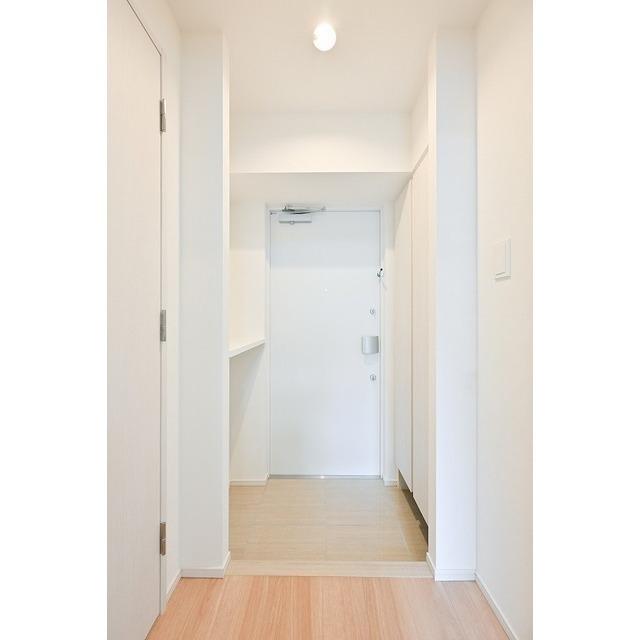アジールコート浜松町（0301） 玄関