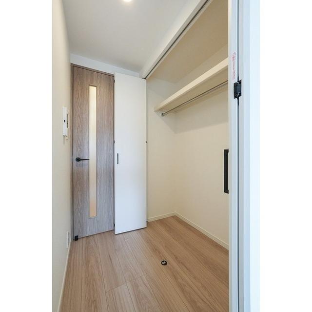 ＥｓＴＲＵＴＨ　ＭＡＧＯＭＥ（108） 収納