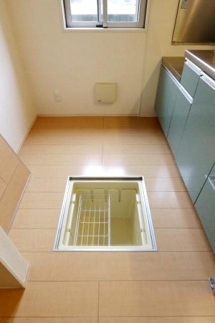 センターフィールド　A（102） 部屋画像
