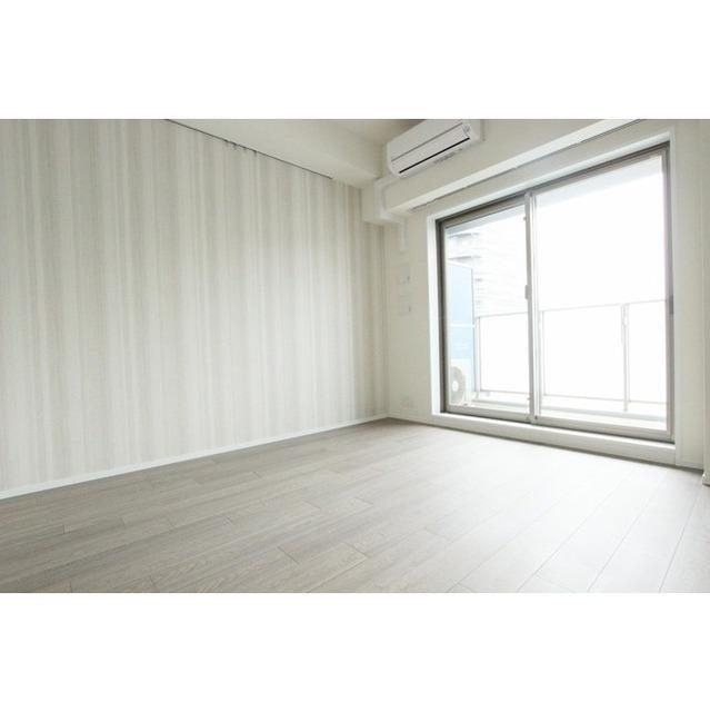 コンフォリア東新宿ステーションフロント（0608） リビング