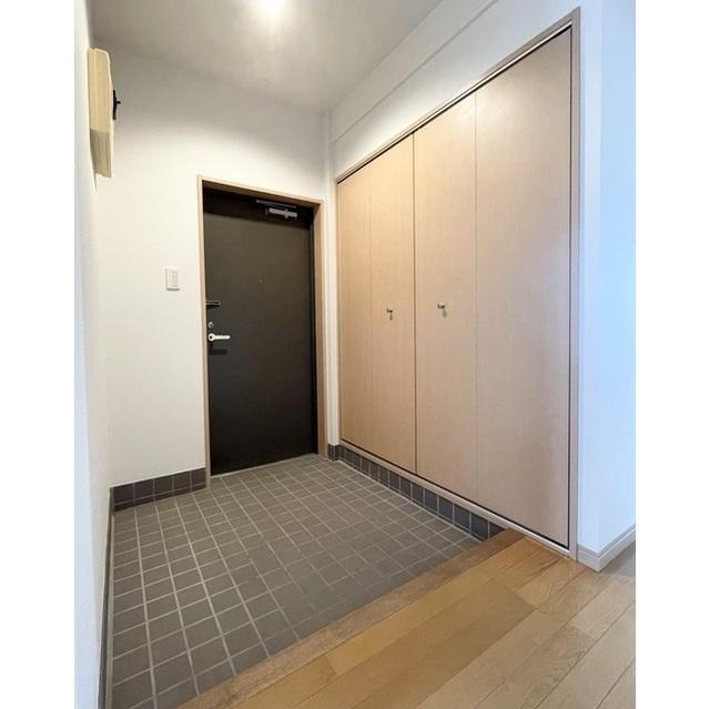 カーサフォルトオアサ（501） 玄関