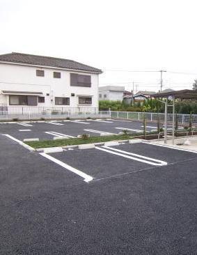 ヴァン　フォーレⅡ（206） 駐車場