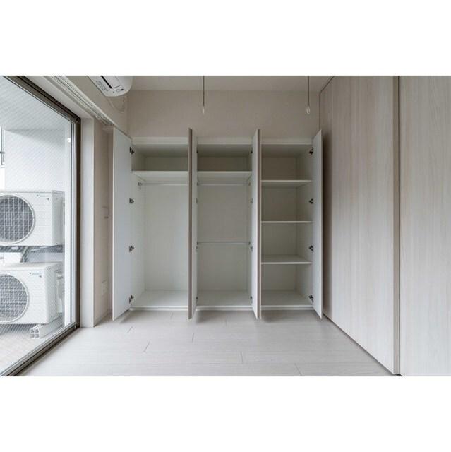 ＬＵＭＩＥＣ　ＨＯＮＣＨＯ　ＷＥＳＴ（203） 収納