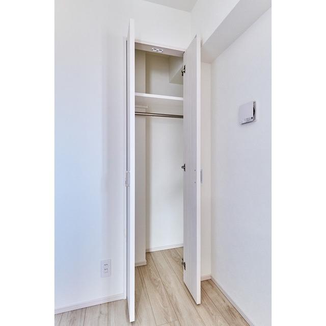 Ａｕｇｕｓｔａ　Ｒｅｓｉｄｅｎｃｅ　新小岩（0401） 収納