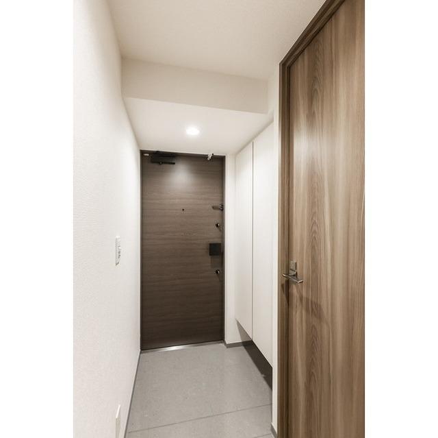 ＬａＳａｎｔｅ　上野（0504） 玄関