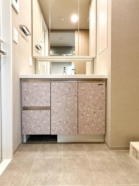 ロイヤルパークス有明（536） 部屋画像