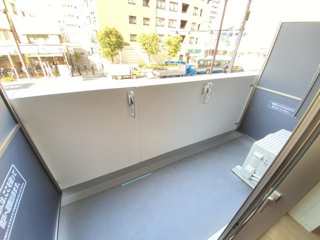 ＴＲＥ ＬＵＣＥ横濱関内（202） バルコニー
