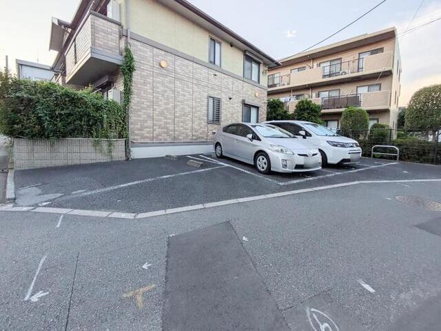 ラミアカーサ ＭＡ（102） 駐車場
