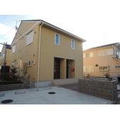 ファミールＡ　建物外観