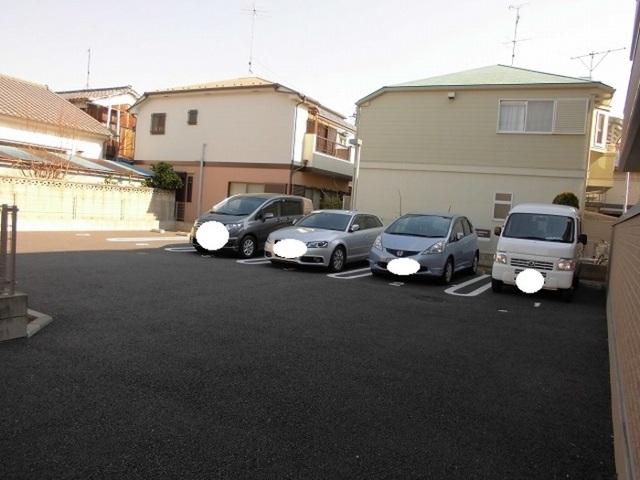ブランエール（101） 駐車場