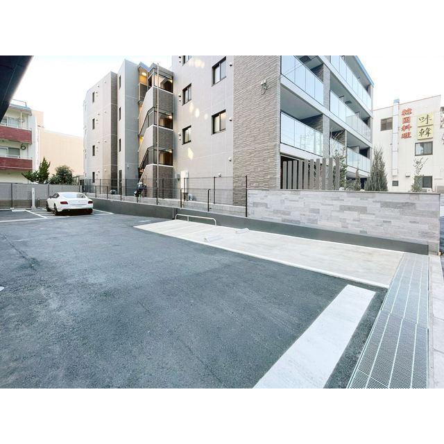 ＡＩＦＬＡＴ若松河田（0303） 駐車場