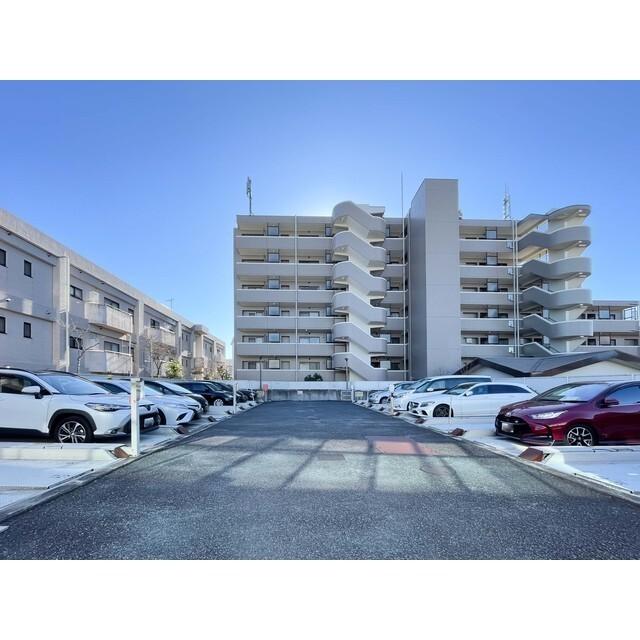 ＵＵＲコート白鷺（404） 駐車場