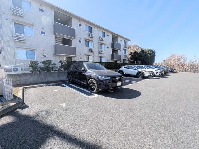 コモレビ大蔵　F（104） 駐車場