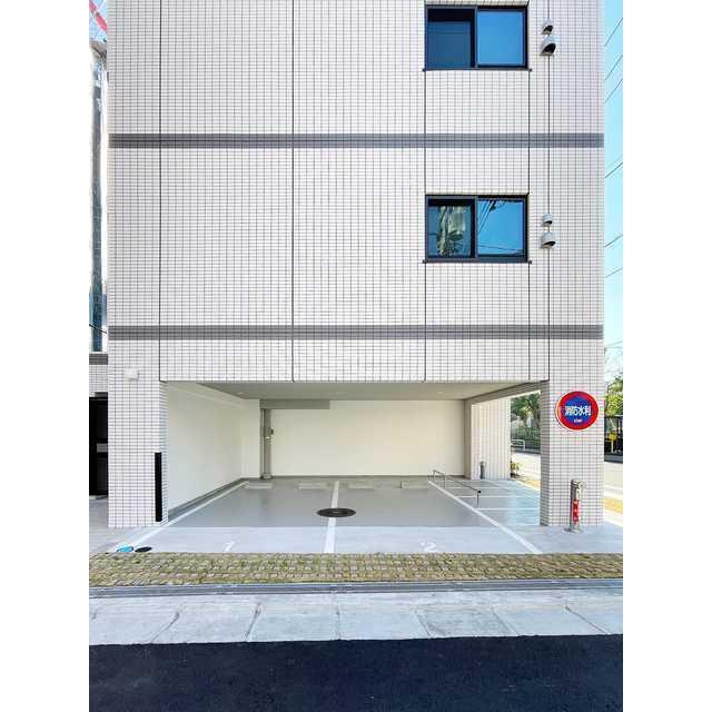 ドゥーエ大鳥居ＷＥＳＴ（401） 駐車場