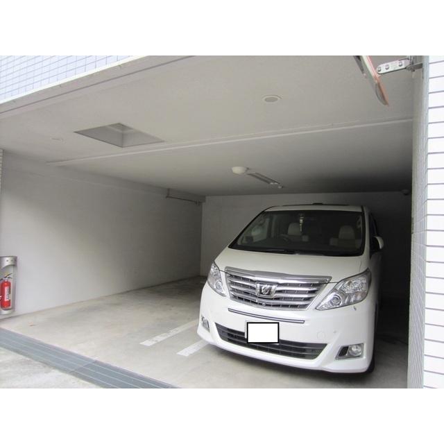 ロネスタＲ文京護国寺（0402） 駐車場