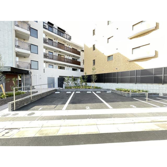 ウェルスクエア中野富士見町（208） 駐車場