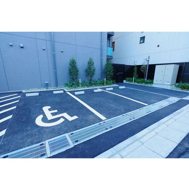 コンフォリア森下サウス（0703） 駐車場