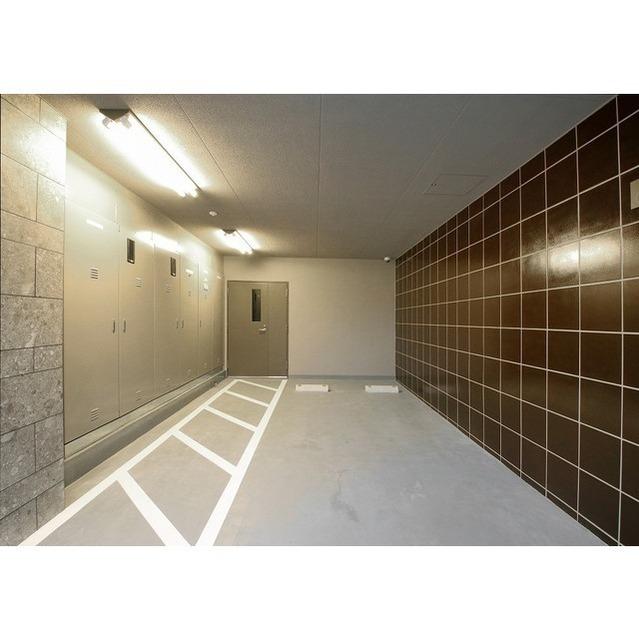 ＯＲＳＵＳ赤羽イースト（0301） 駐車場