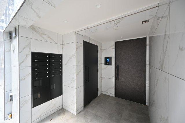 Ｔｈｅ　Ｒｅｓｉｄｅｎｃｅ　Ｎｉｈｏｎｂａｓｈｉ エントランス