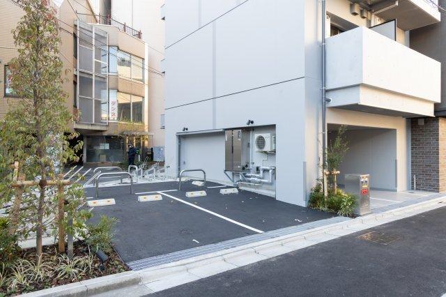プラウドフラット西日暮里（203） 駐車場