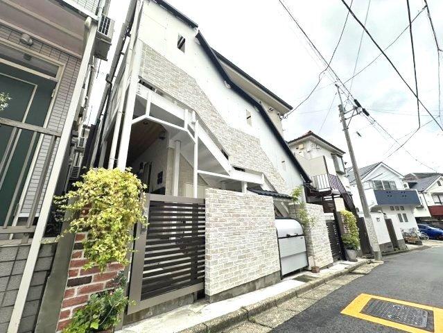 Arts沼袋（204） エントランス