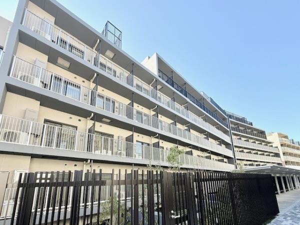 Ｂｒｉｌｌｉａ　ｉｓｔ　池尻大橋（701） 外観