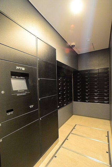 グランドコンシェルジュ池袋本町イースト エントランス