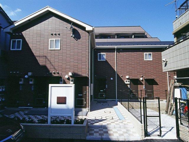 レオパレスピアチェーレ（204） 外観
