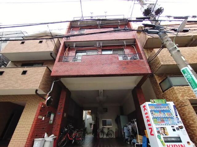 マンション渡辺（301） 外観