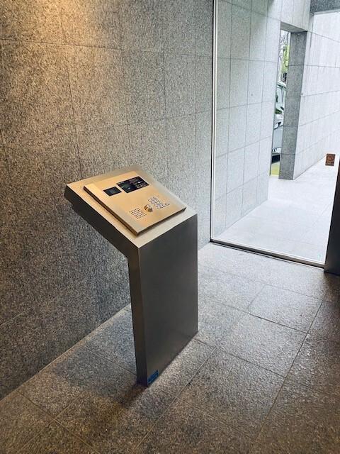 プライムアーバン市谷仲之町（205） エントランス