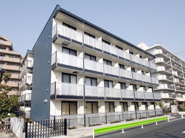 レオパレスベルファム（302） 外観