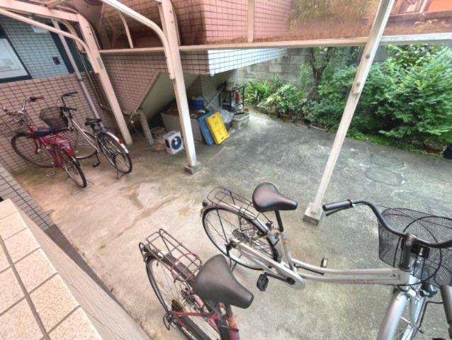 パラスト高円寺（102） エントランス