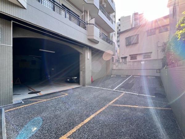 ＩＳＭ西日暮里（201） 駐車場