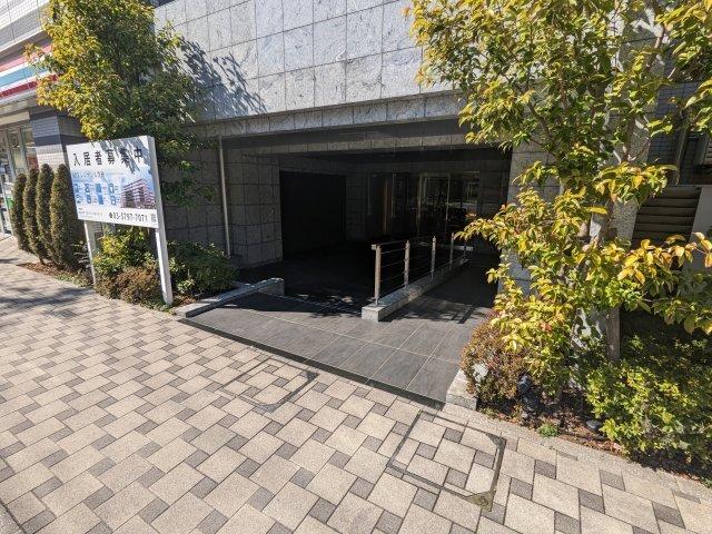 ケーディーエックスレジデンス豊洲（809） エントランス