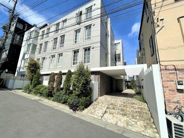 アレーロ大岡山（302） 外観